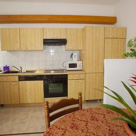 Apartments Dino Makarska Zewnętrze zdjęcie