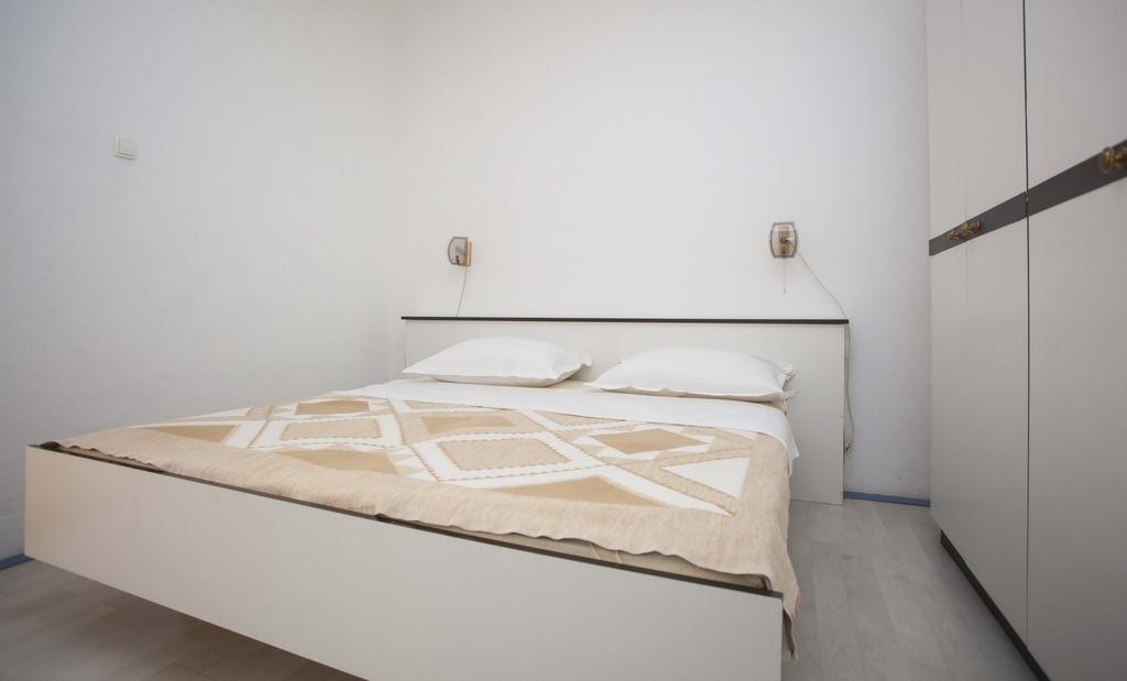 Apartments Dino Makarska Zewnętrze zdjęcie