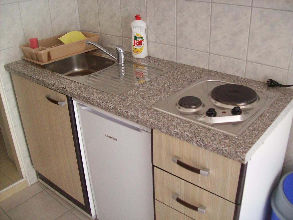 Apartments Dino Makarska Zewnętrze zdjęcie